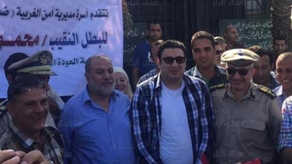 عودة النقيب محمود الكومى من لندن بعد رحلة علاج من إصابته عودة النقيب محمود الكومى من لندن بعد رحلة علاج من إصابته