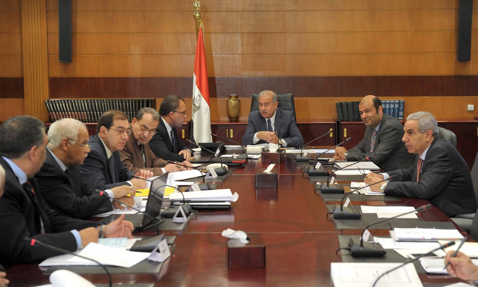  مجلس الوزراء