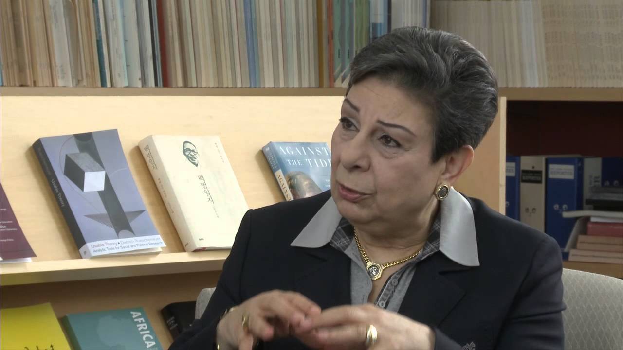 حنان عشراوي حنان عشراوي