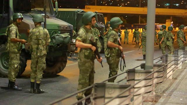  محاولة انقلاب في تركيا 