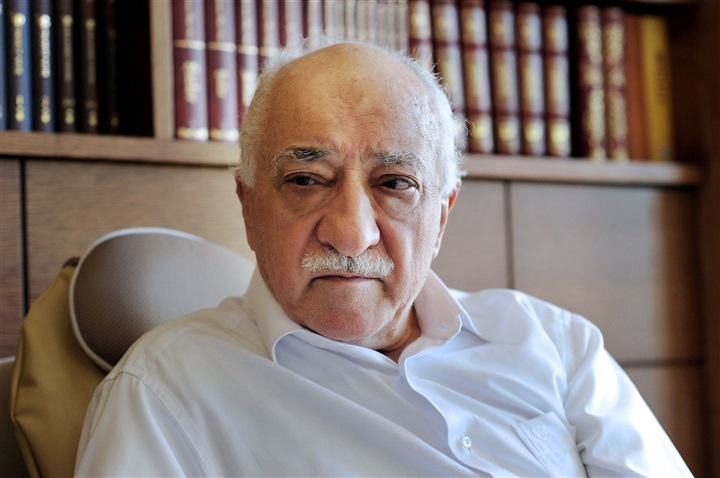 الداعية التركي فتح الله جولن الداعية التركي فتح الله جولن