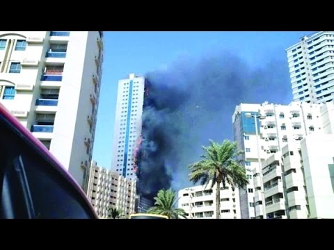 حريق يندلع في ناطحة سحاب بدبي