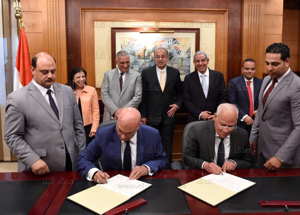 المهندس شريف إسماعيل رئيس مجلس الوزراء المهندس شريف إسماعيل رئيس مجلس الوزراء