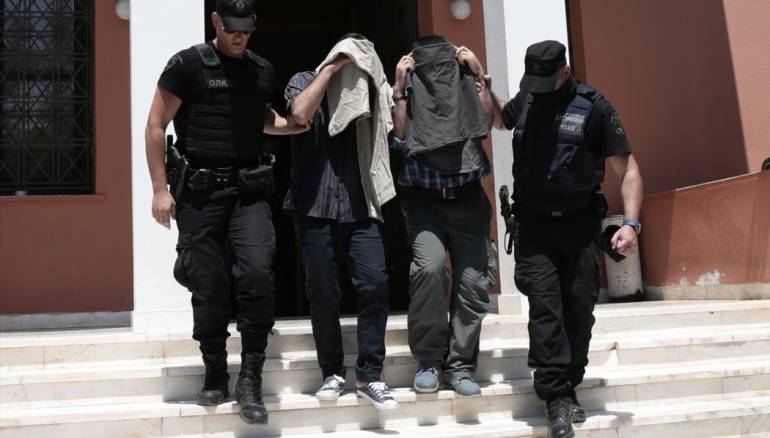 إردوغان يوقع أول مرسوم منذ إعلان حالة الطوارئ