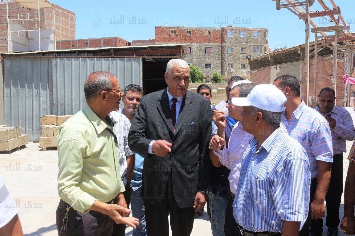  اللواء أحمد الهياتمي محافظ السويس