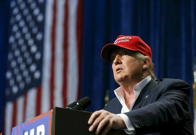 المرشح الرئاسي الأمريكي دونالد ترامب