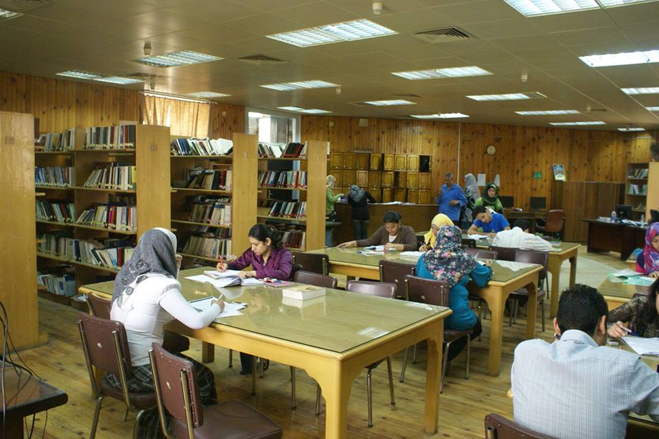 مكتبة القاهرة 