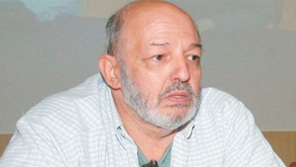 المخرج الكبير محمد خان المخرج الكبير محمد خان