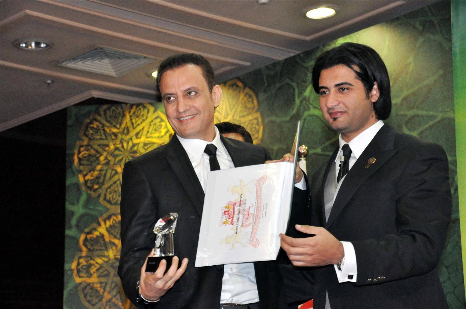 تكريم طارق علام 