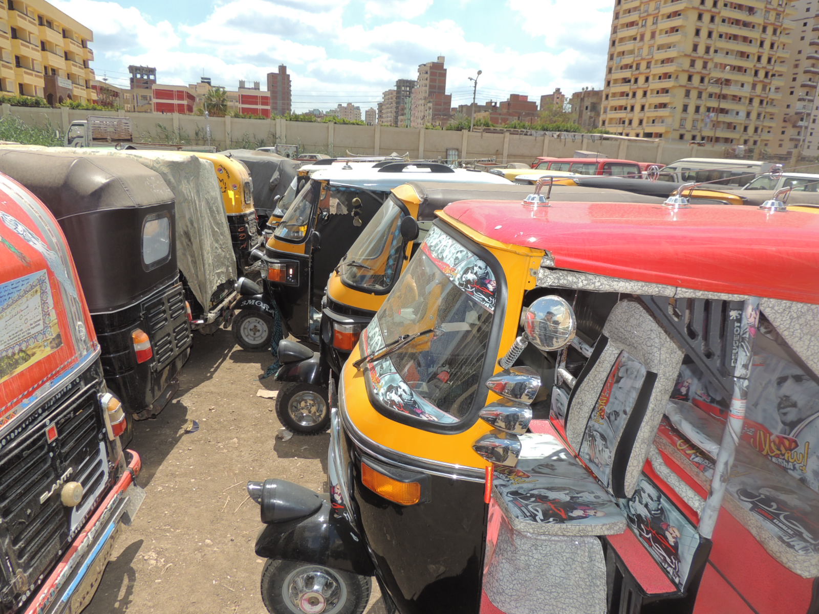 التوك توك التوك توك