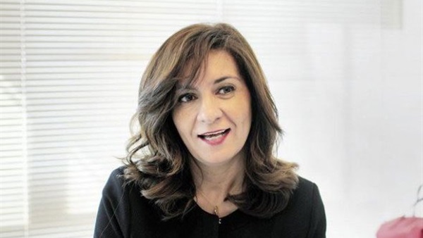 وزيرة الهجرة نبيلة مكرم عبيد