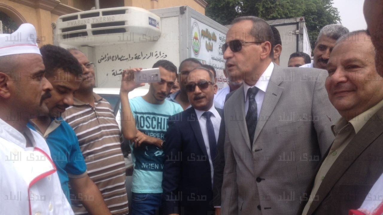 الدكتور عصام فايد وزير الزاراعة الدكتور عصام فايد وزير الزاراعة