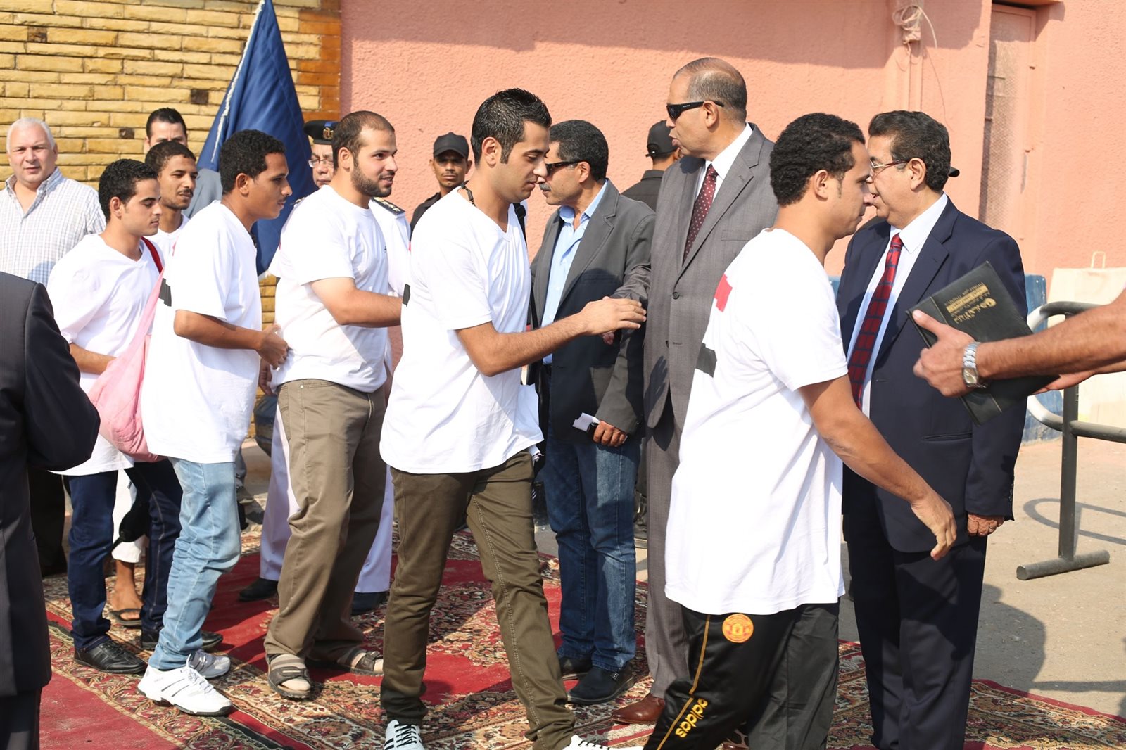 الإفراج بالعفو عن 86 سجينا