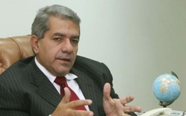 وزير المالية 