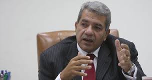 عمرو الجارحى، وزير المالية عمرو الجارحى، وزير المالية