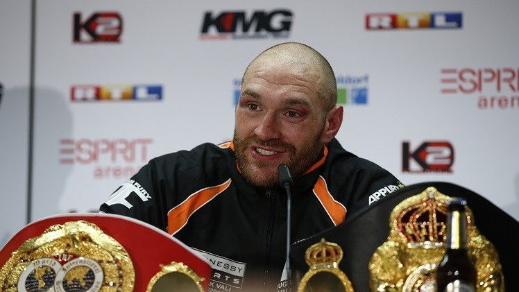 تايسون فيوري بطل العالم في الوزن الثقيل