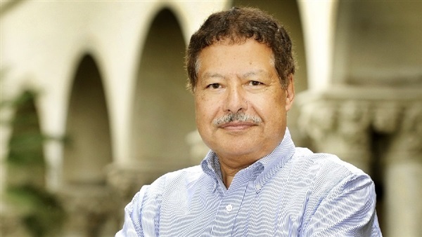 الدكتور احمد زويل