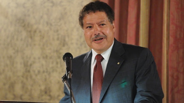 الدكتور احمد زويل