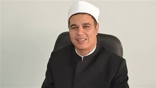 الكتور عبد المنعم فؤاد، عميد كلية العلوم الإسلامية 