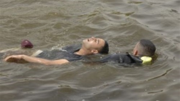 جثة عامل غرق بشاطئ