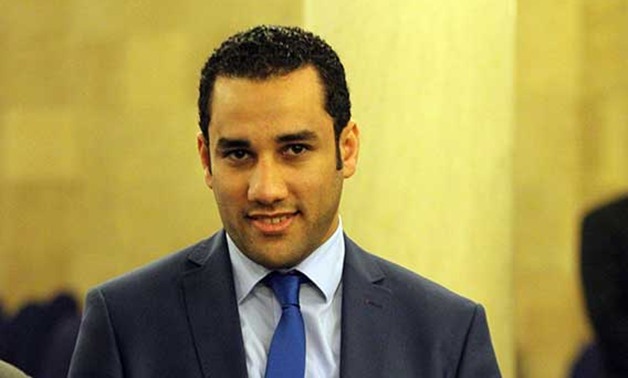 أحمد على
