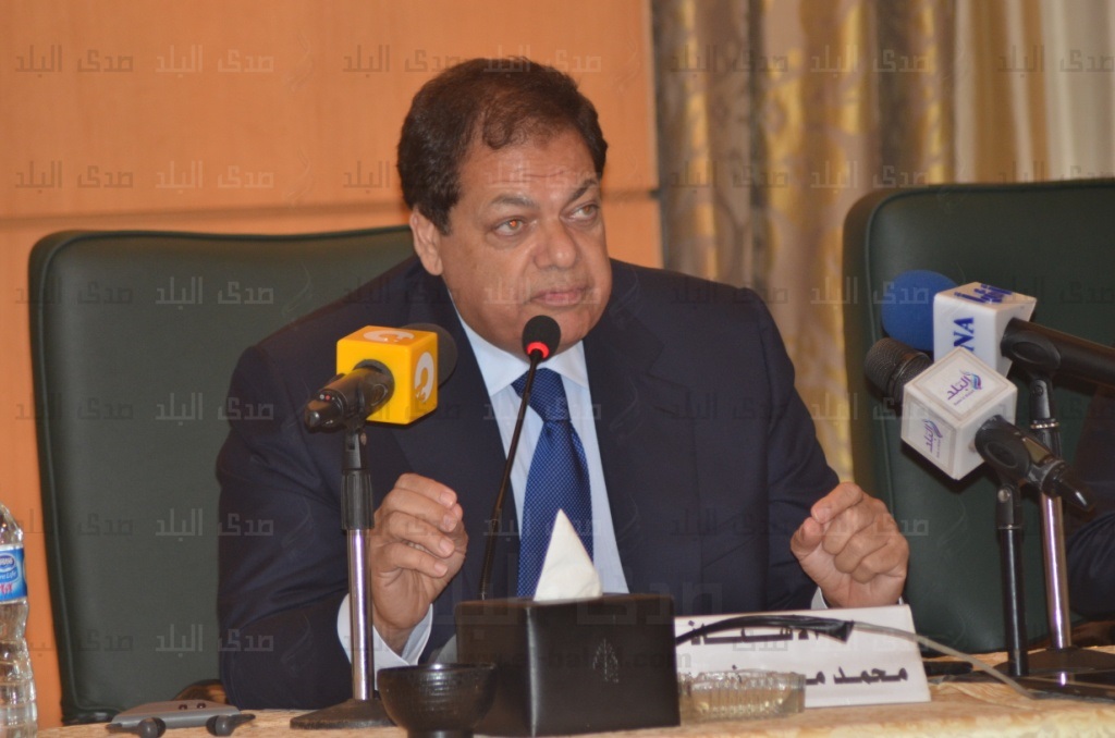 رجل الاعمال محمد ابو العينين