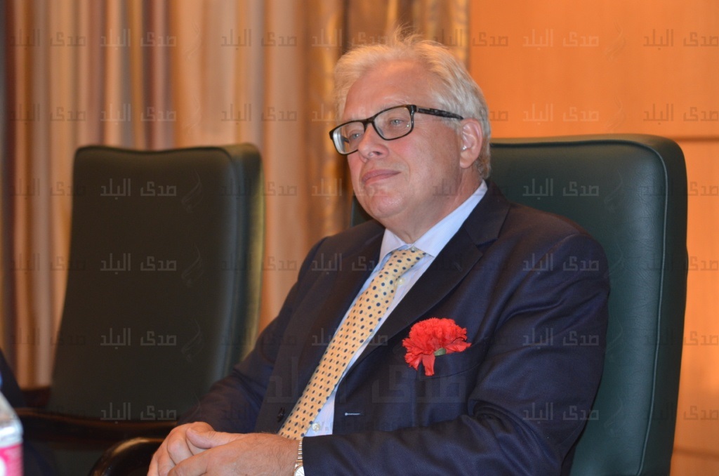 لاتشيو باراني، زعيم الأغلبية بالبرلمان الإيطالي لاتشيو باراني، زعيم الأغلبية بالبرلمان الإيطالي