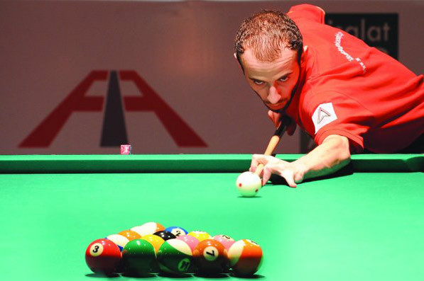 عمرو عصام المدير الفني لمنتخب مصر للبلياردو عمرو عصام المدير الفني لمنتخب مصر للبلياردو