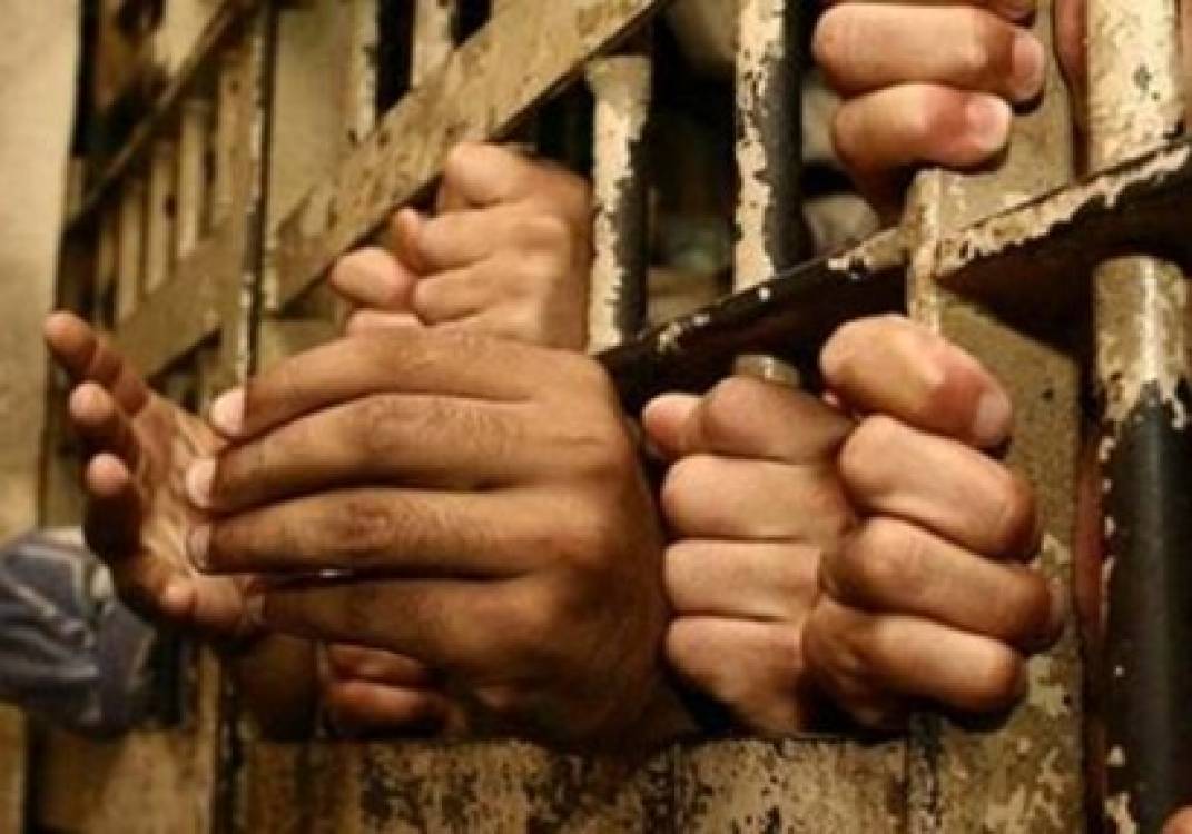 ضبط تشكيل عصابي تخصص في سرقة السيارات بالعبور ضبط تشكيل عصابي تخصص في سرقة السيارات بالعبور