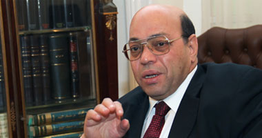  الدكتور شاكر عبد الحميد وزير الثقافة الأسبق