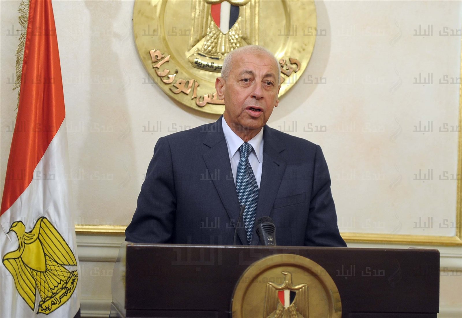 محافظ أسوان  محافظ أسوان