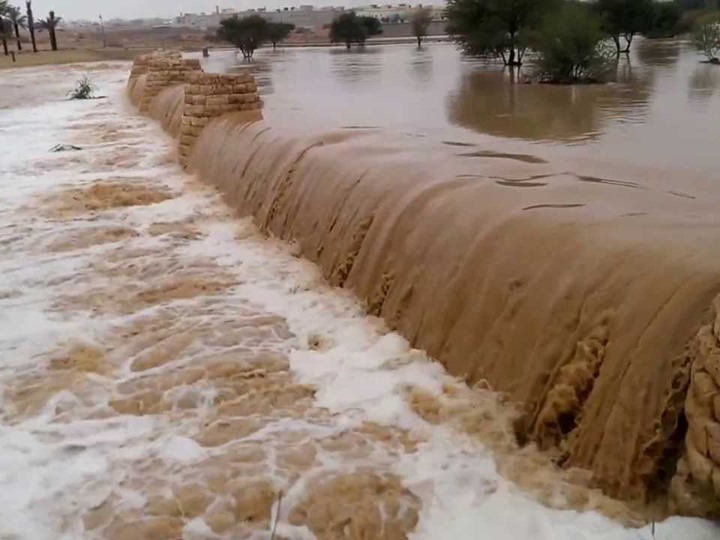 السيول السيول