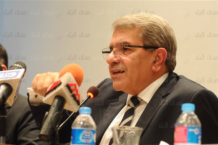 عمرو الجارحي وزير المالية