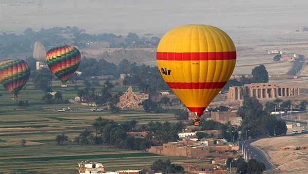 19 رحلة بالون طائر