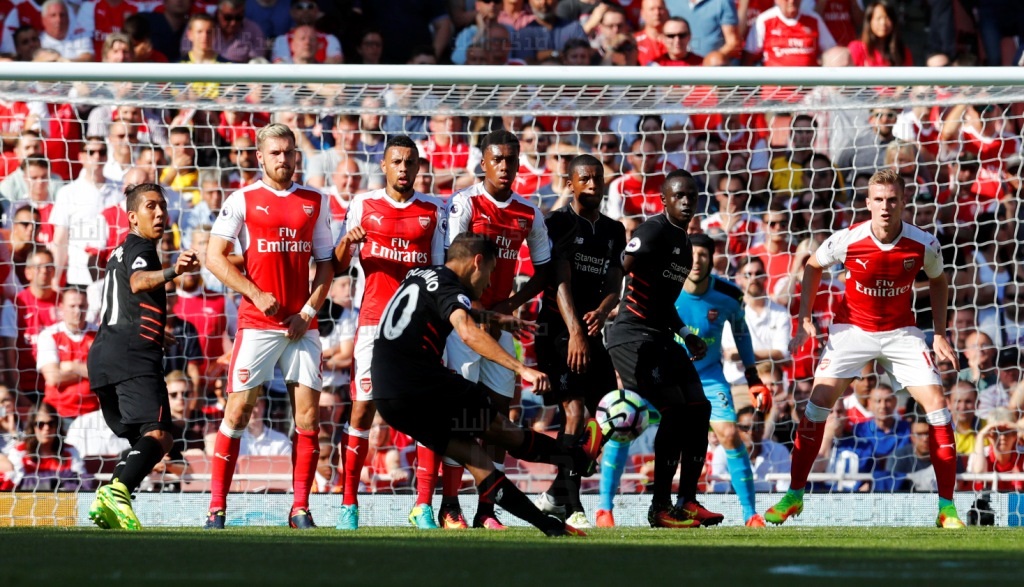 ليفربول يتقدم على أرسنال ليفربول يتقدم على أرسنال