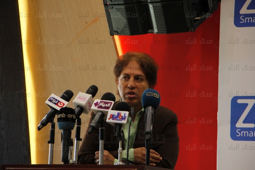 العميد ثروت سويلم القائم بأعمال رئيس اتحاد الكرة