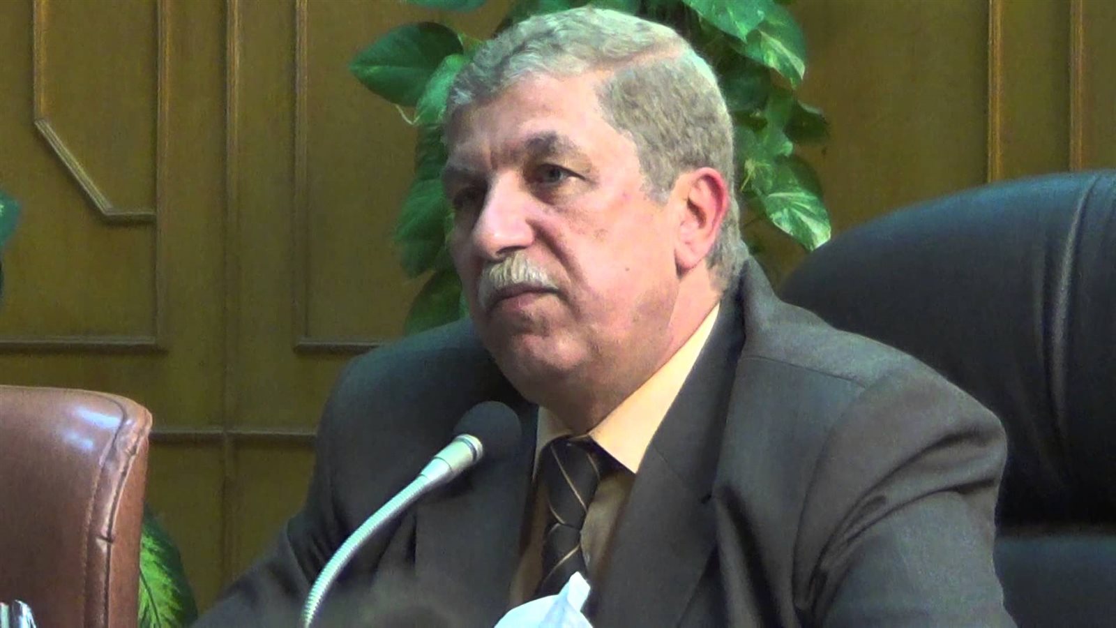 اللواء يس طاهر محافظ الاسماعيلية اللواء يس طاهر محافظ الاسماعيلية