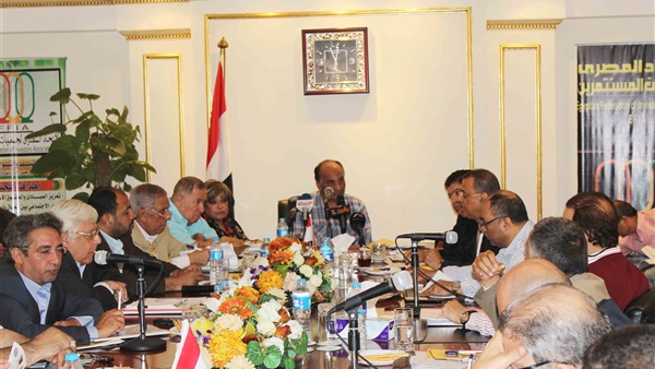 اجتماع سابق لاتحاد المستثمرين