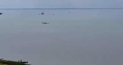 طيار ينجو بأعجوبة طيار ينجو بأعجوبة