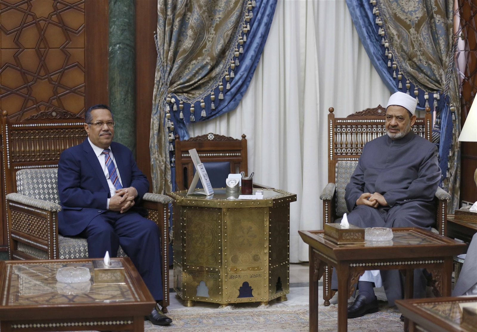 شيخ الأزهر ورئيس الوزراء اليمني