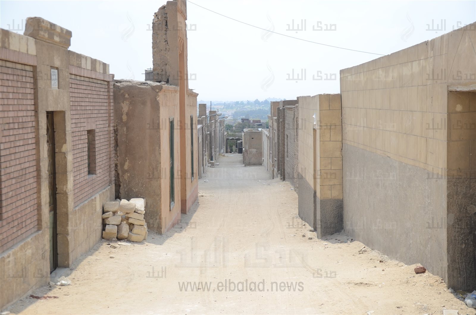  مساكن القبور