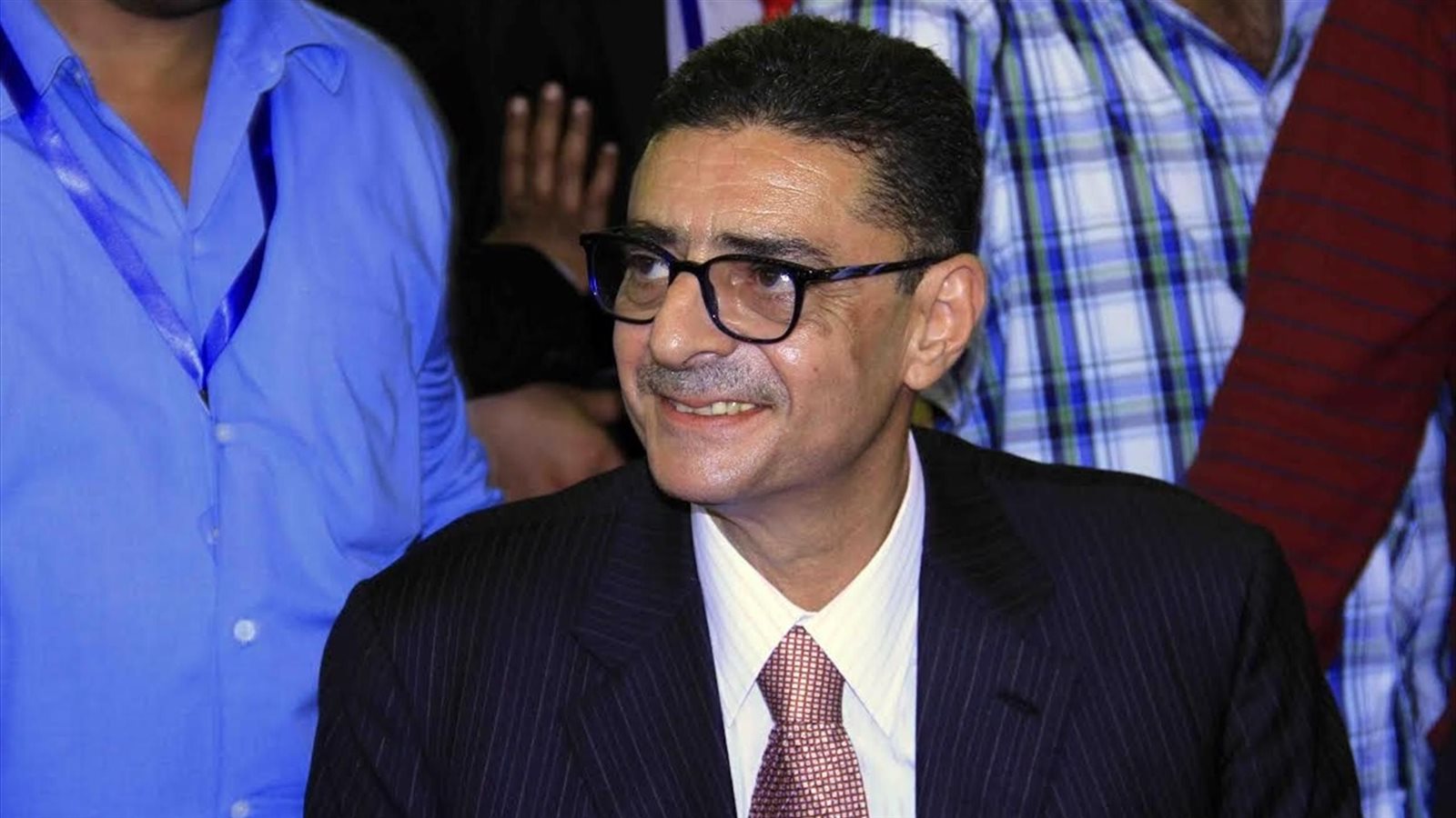 محمود طاهر 