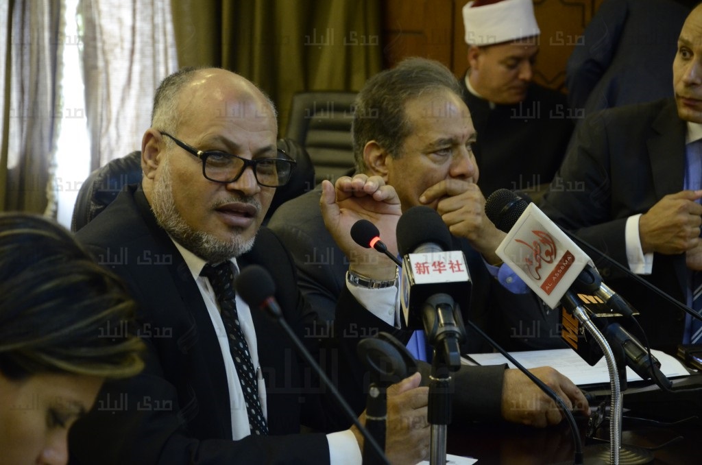 الدكتور إبراهيم الهدهد