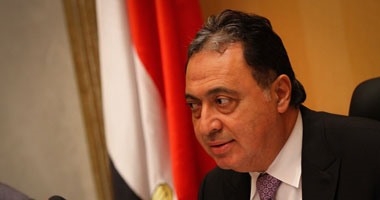 الدكتور أحمد عماد وزير الصحة والسكان الدكتور أحمد عماد وزير الصحة والسكان