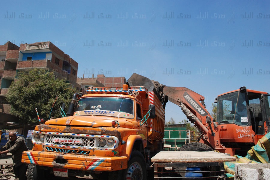 اللواء محمد كمال الدالى محافظ الجيزة اللواء محمد كمال الدالى محافظ الجيزة