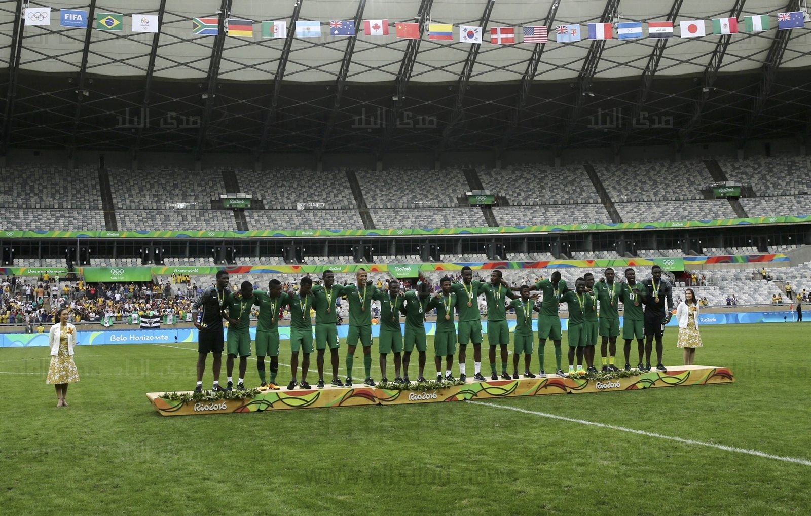 منتخب نيجريا على منصة التتويج