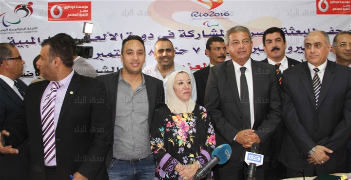 خالد عبد العزيز