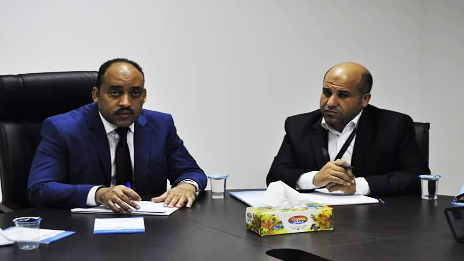 اء الدكتور" عمر بشير الطاهر " وزير الصحة بحكومة الوفاق الليب