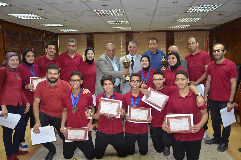 محافظ كفرالشيخ يُكرّم أبطال كرة السرعة