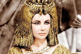 سر جمال كليوباترا يكمن في استخدامها للبن الحمير   سر جمال كليوباترا يكمن في استخدامها للبن الحمير